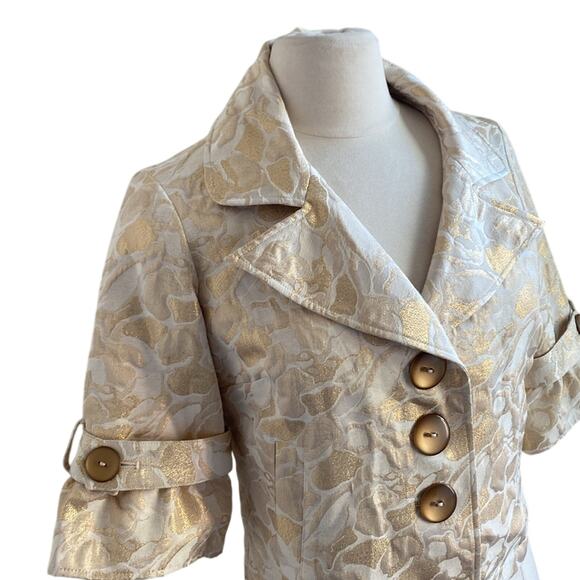 VINTAGE CACHE Cropped Jacket Womens Sz 4 Gold Jacquard Floral Print Flounce - Picture 2 of 8